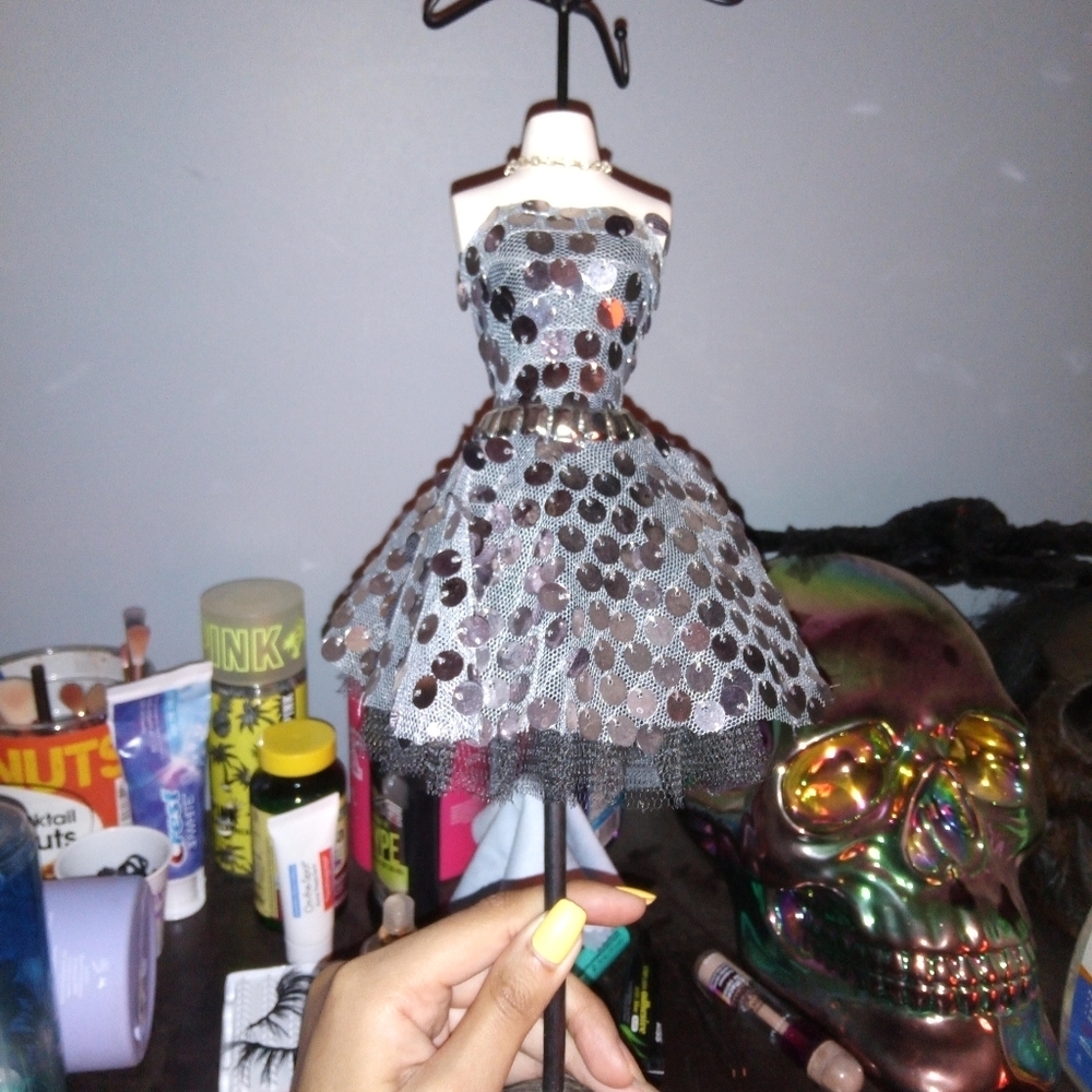 Jewelry holder
